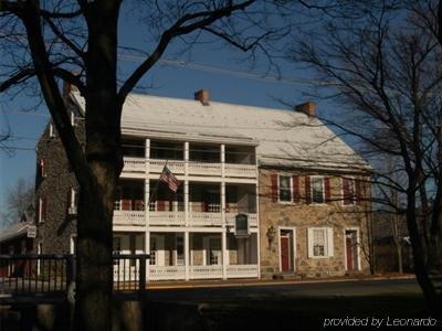 The Fairfield Inn 1757 Экстерьер фото