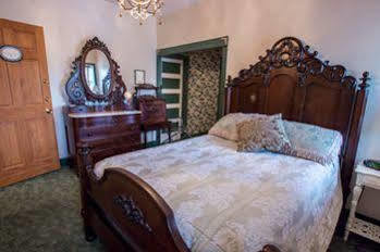 The Fairfield Inn 1757 Экстерьер фото